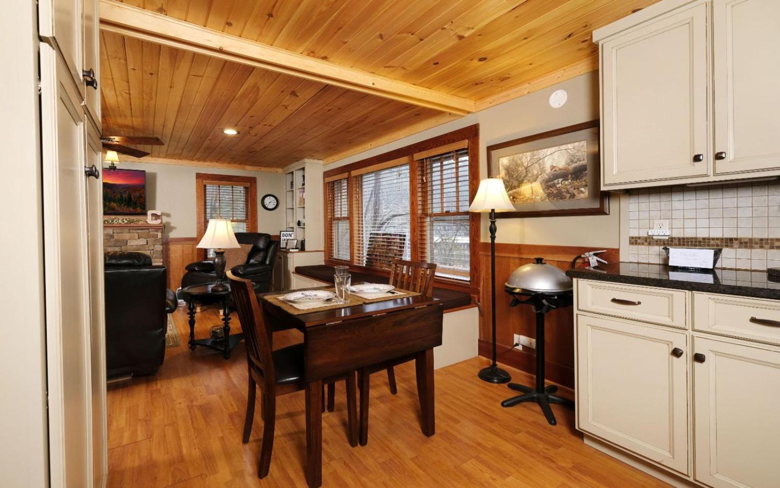 Karens Cozy Cottage Gatlinburg Dış mekan fotoğraf